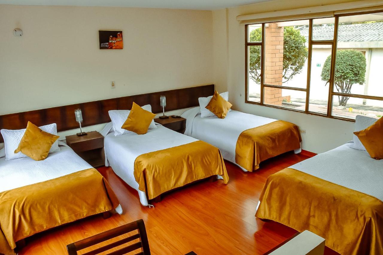 Hotel Villa Vianney Paipa Eksteriør billede